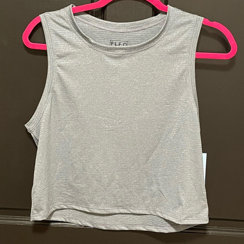 Fleo Dylan Muscle Crop